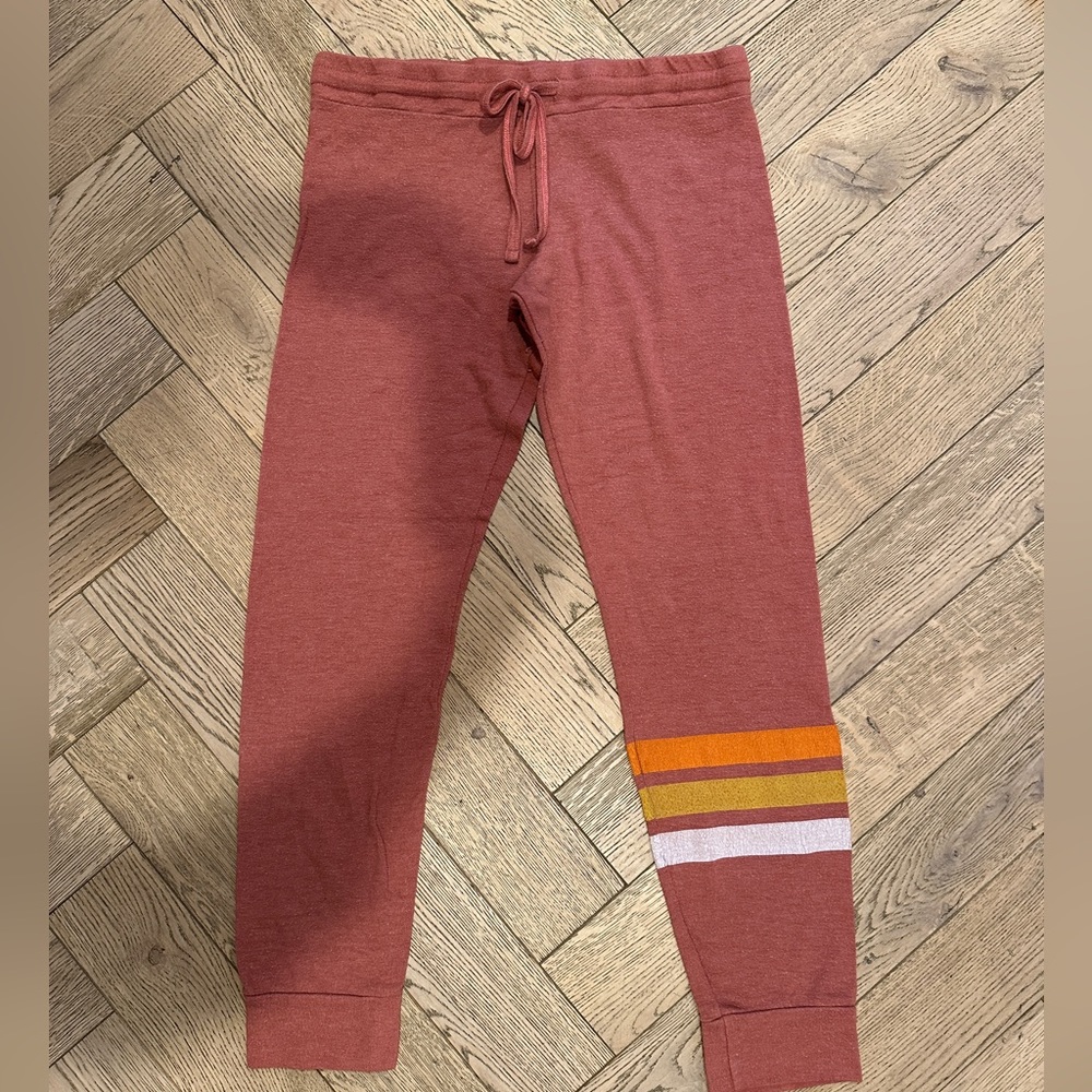 Michael Lauren joggers. Size M. Dark pink.
